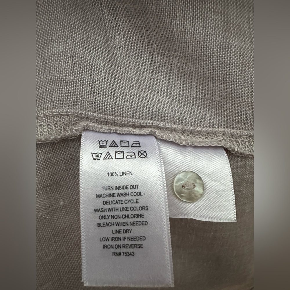 Halston Grey XL Tunic - Picture 7 of 13